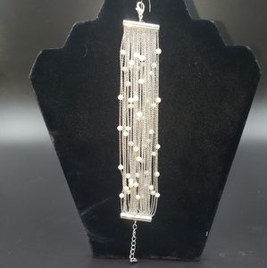 Silver and pearl bracelet